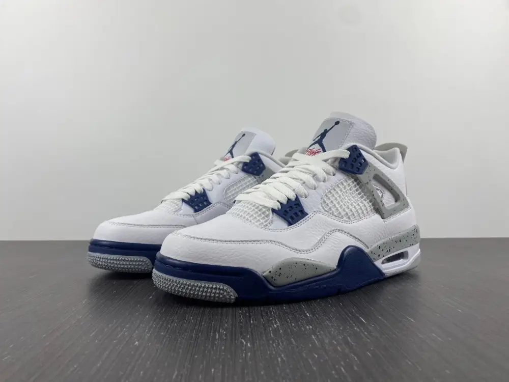 Jordan 4 Retro Midnight 