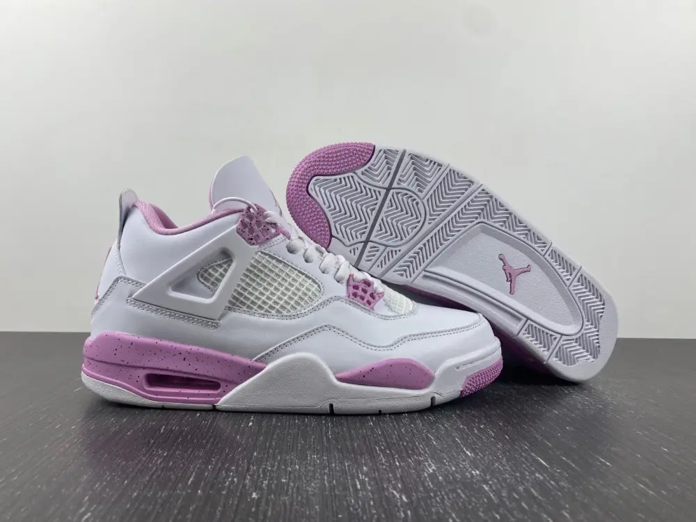 JORDAN 4 RETRO WHITE 