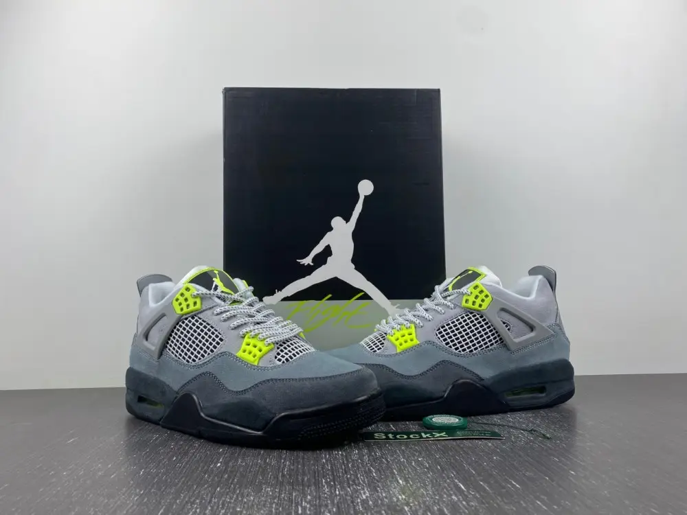 Jordan 4 Retro SE 95  DFCA247