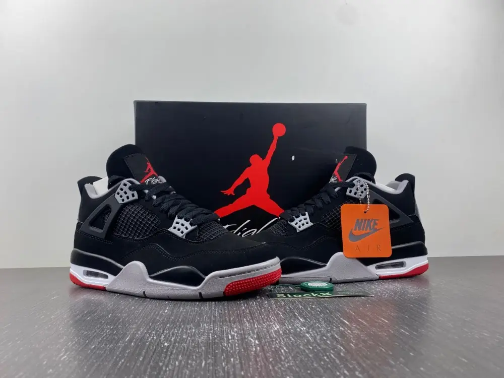 Jordan 4 Retro Bred  CFDA83