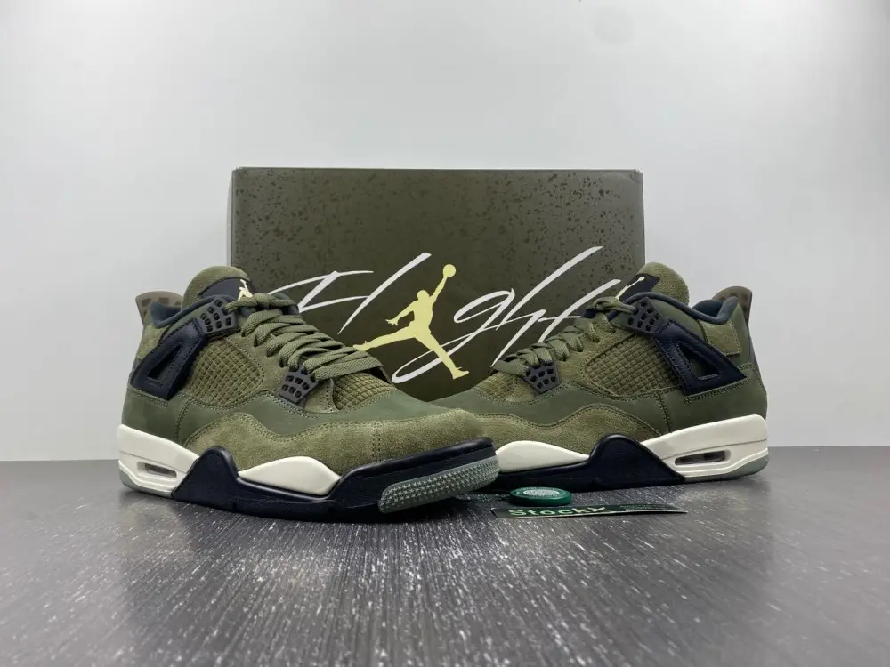 Jordan 4 Retro SE Craft Medium  CFBD282