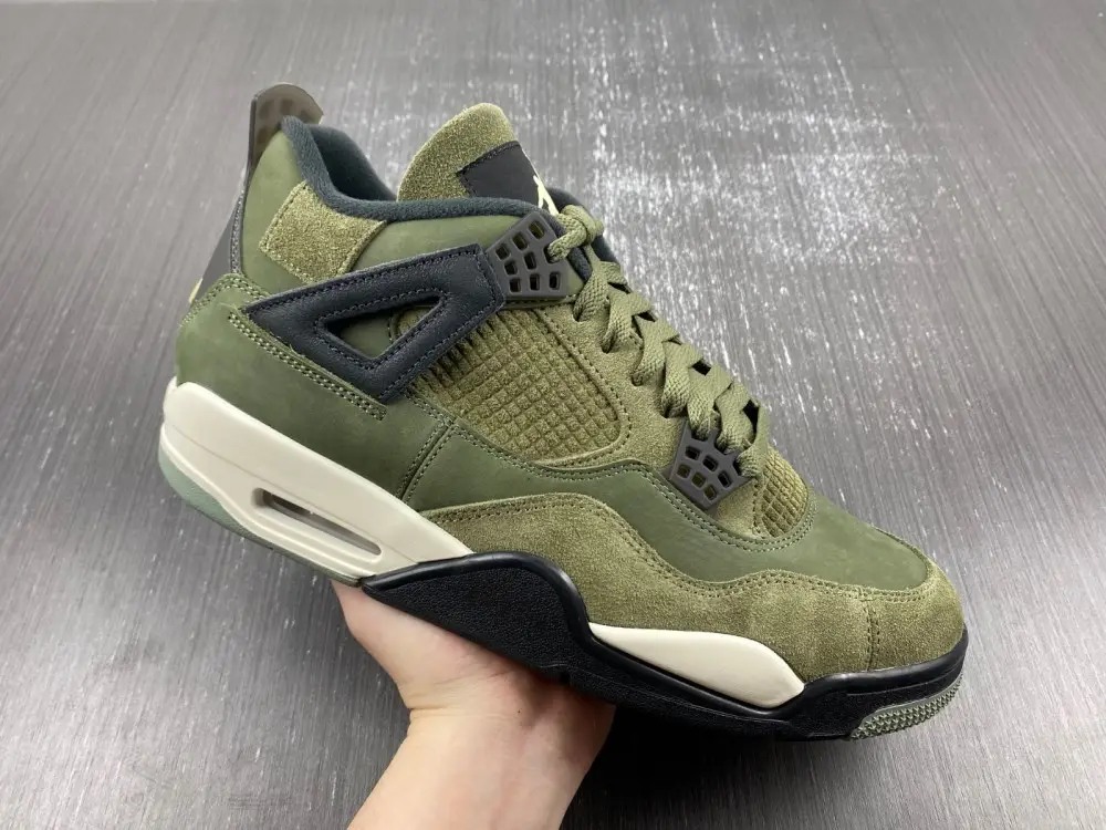 Jordan 4 Retro SE Craft Medium 