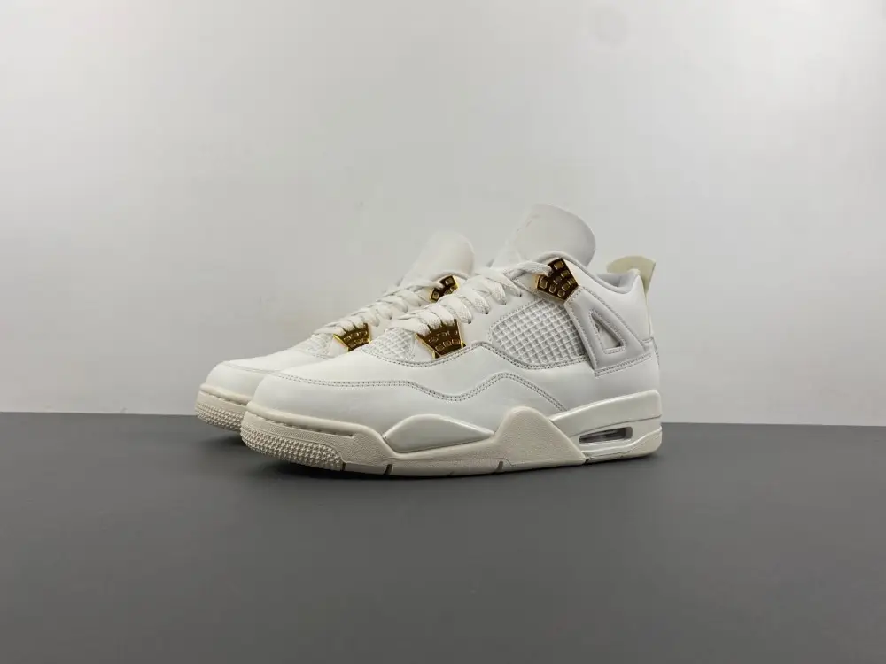 Air Jordan 4 “Metallic 