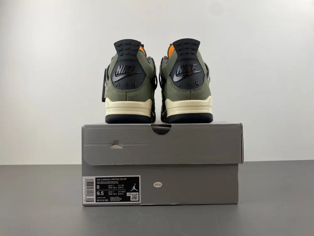 UNDEFEATED x Air Jordan 4 