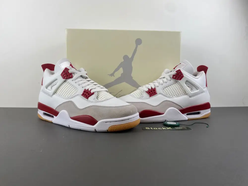 Nike SB x Air Jordan 4 Retro SP ‘Varsity  FFCED48