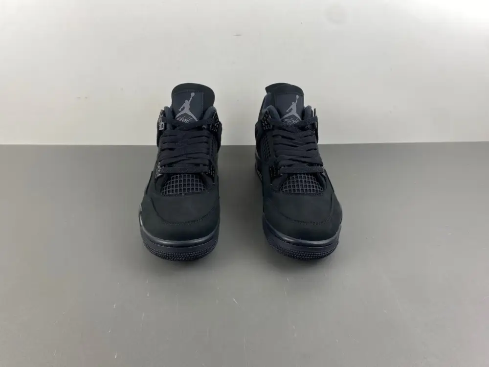 Air Jordan 4 “Black Cat” 